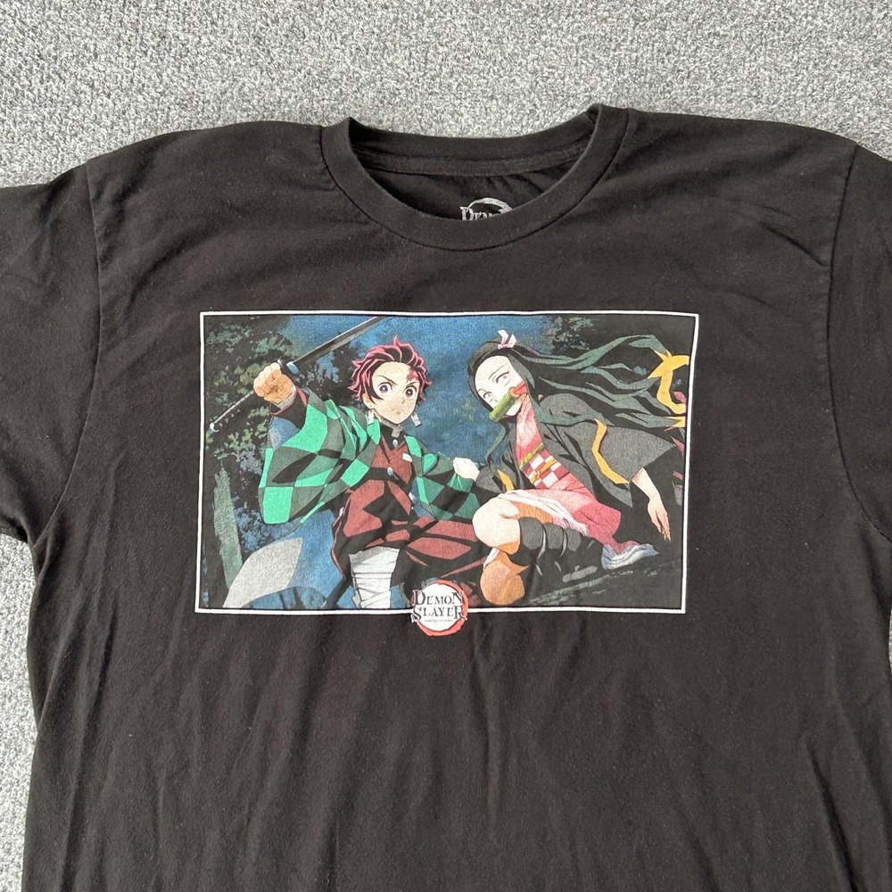 Demon‎ Slayer Shirt Mens Large Black Tanjiro Nezuko Graphic Anime Manga Crew Tee